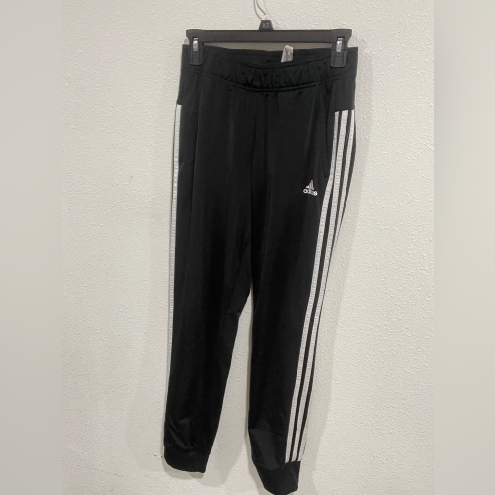 Adidas joggers